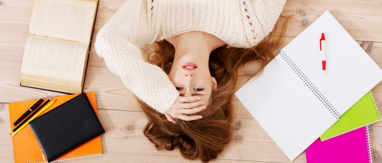 3 Tips yang Bikin Kamu Tetap Fokus Menjelang Menstruasi!