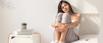 Bocor? Ini Tips Hilangkan Noda Darah Menstruasi di Kain!